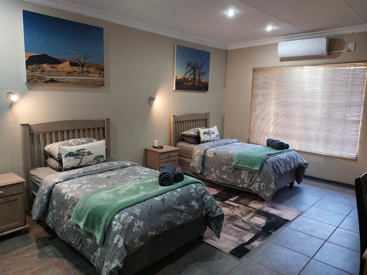Wisteria Lane Guesthouse Postmasburg Extérieur photo
