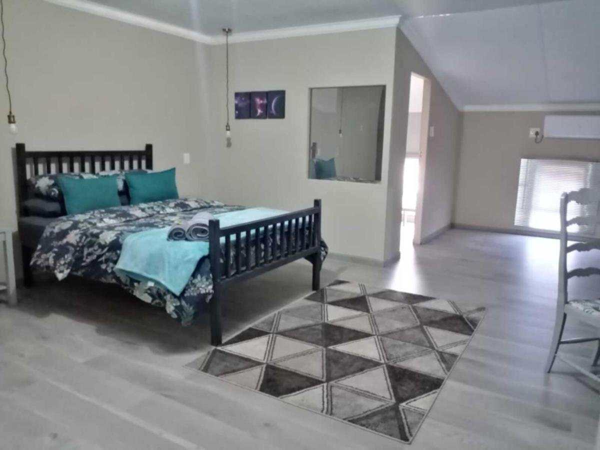 Wisteria Lane Guesthouse Postmasburg Extérieur photo
