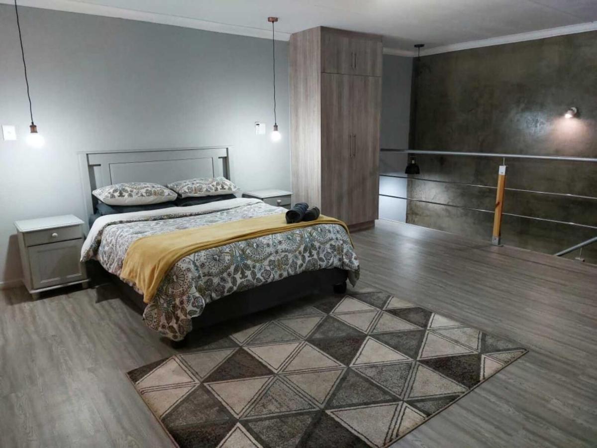 Wisteria Lane Guesthouse Postmasburg Extérieur photo